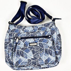 Baggallini uptown deals bag